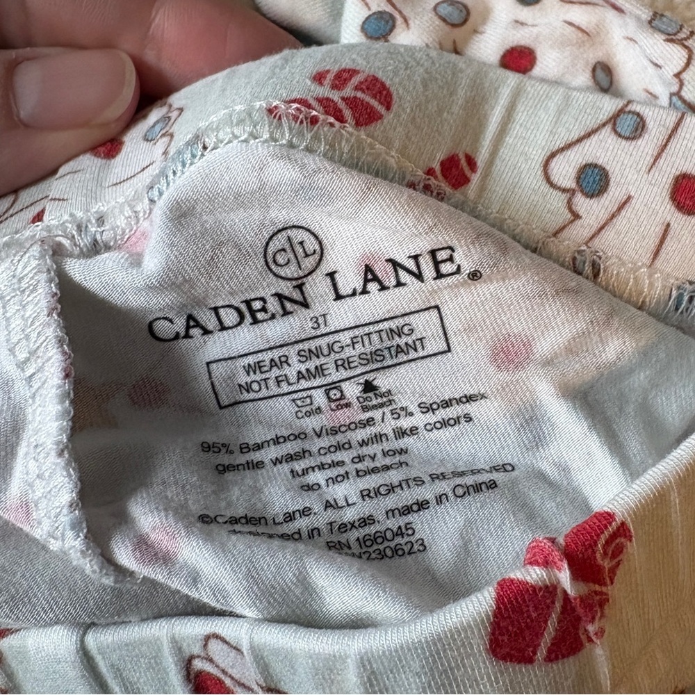 Caden Lane Christmas Tree Pajama Set, Bamboo Viscose, Sz 3T - Picture 6 of 6